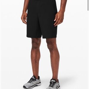 Men's Lululemon Pace Breaker Short 9” with liner